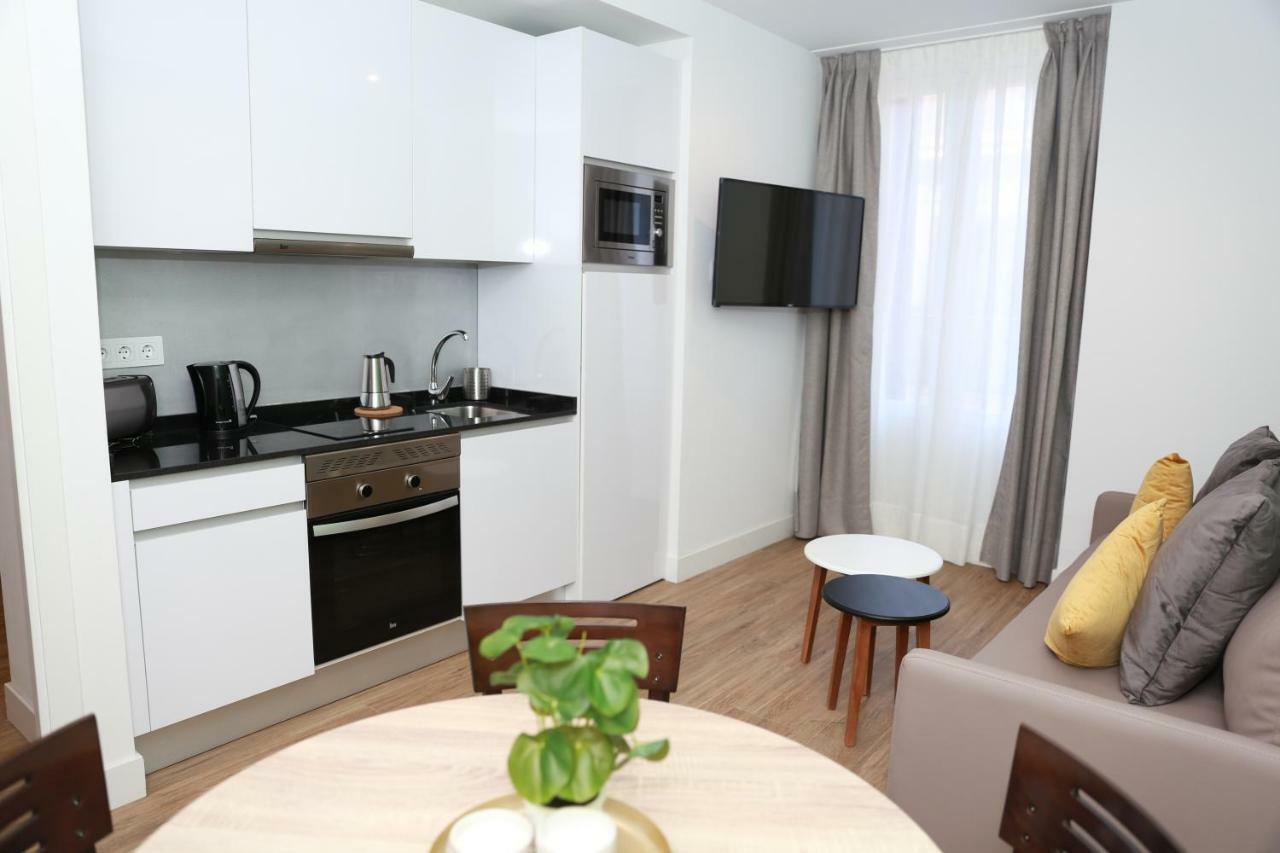 New Point Opera Lejlighedshotel Madrid Eksteriør billede