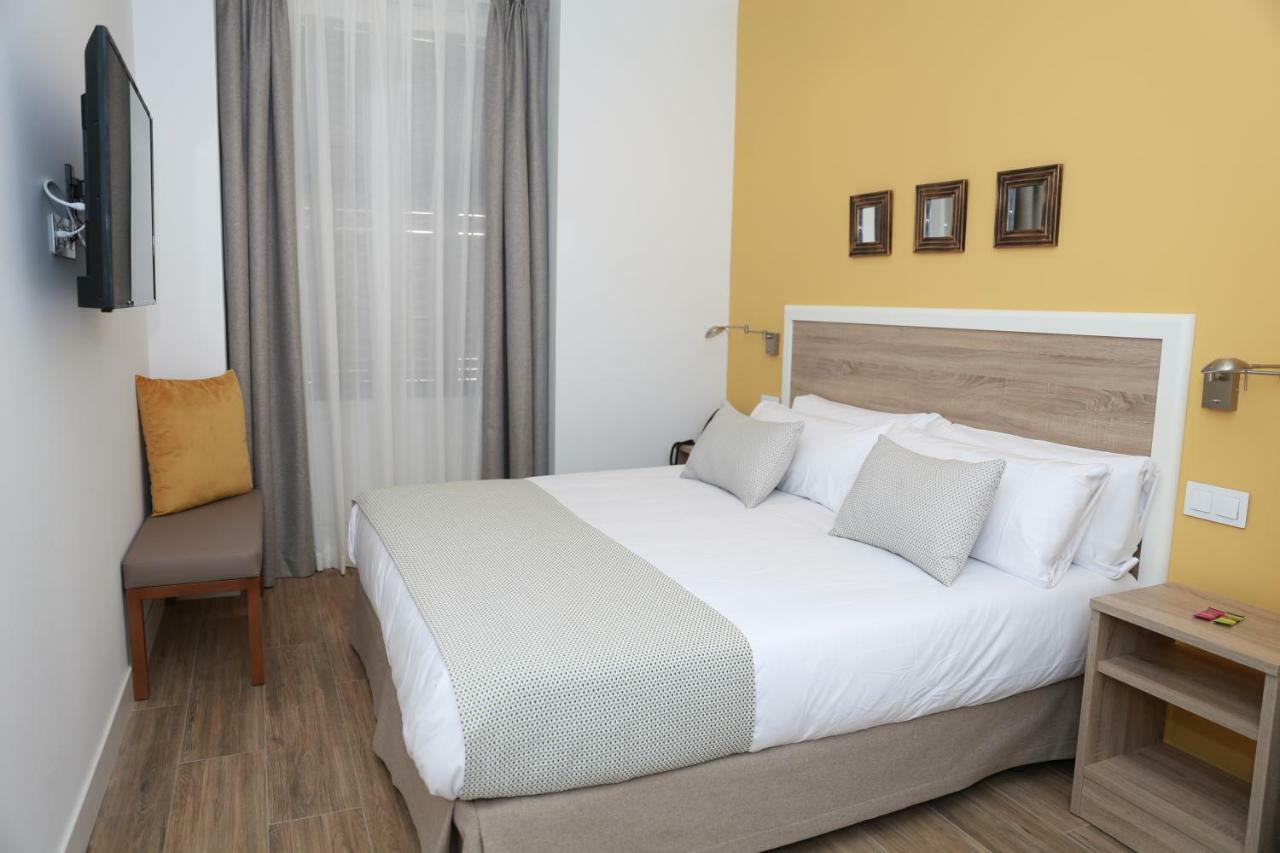 New Point Opera Lejlighedshotel Madrid Eksteriør billede